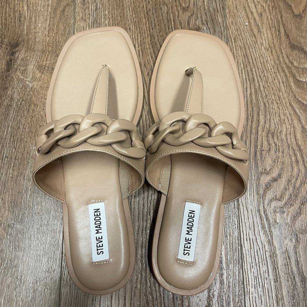 BRAND NEW Steve Madden Ariellah Sandals
